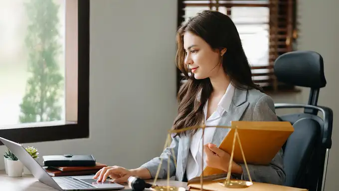 Diplomado en Derechos Humanos Laborales de la Mujer